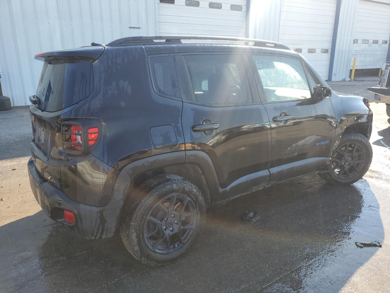2020 Jeep Renegade - Image 3
