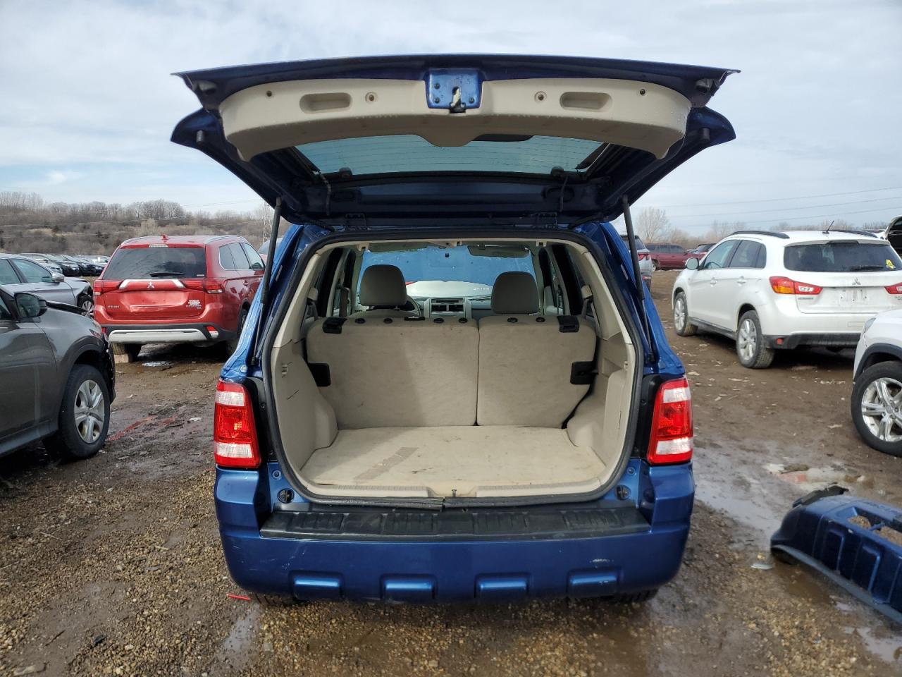 2008 Ford Escape - Image 6