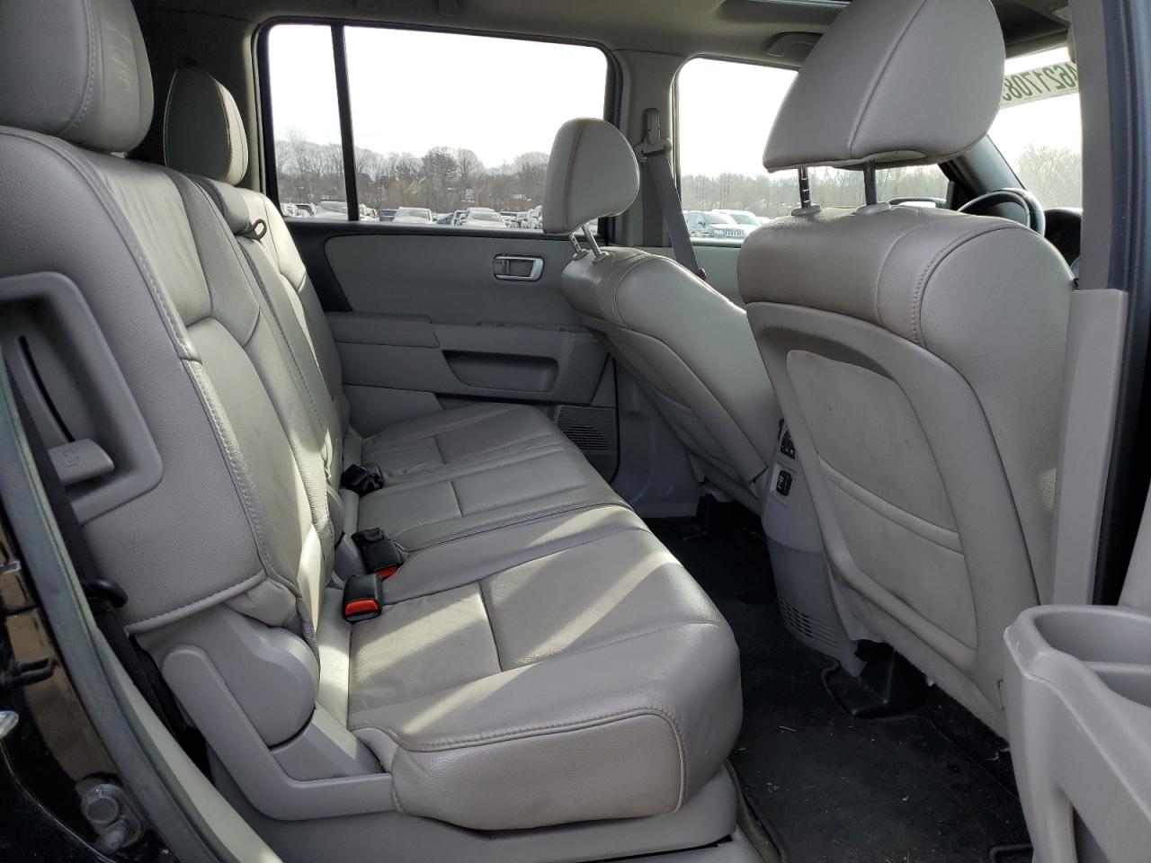 2013 Honda Pilot - Image 11