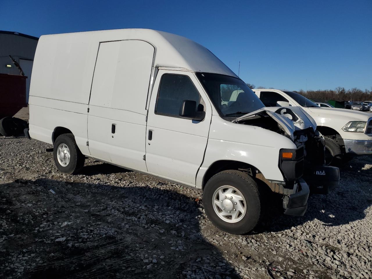 2008 Ford Econoline - Image 4