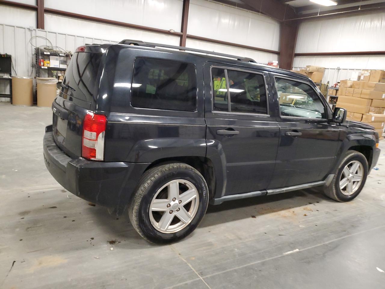 2010 Jeep Liberty (Patriot) - Image 3