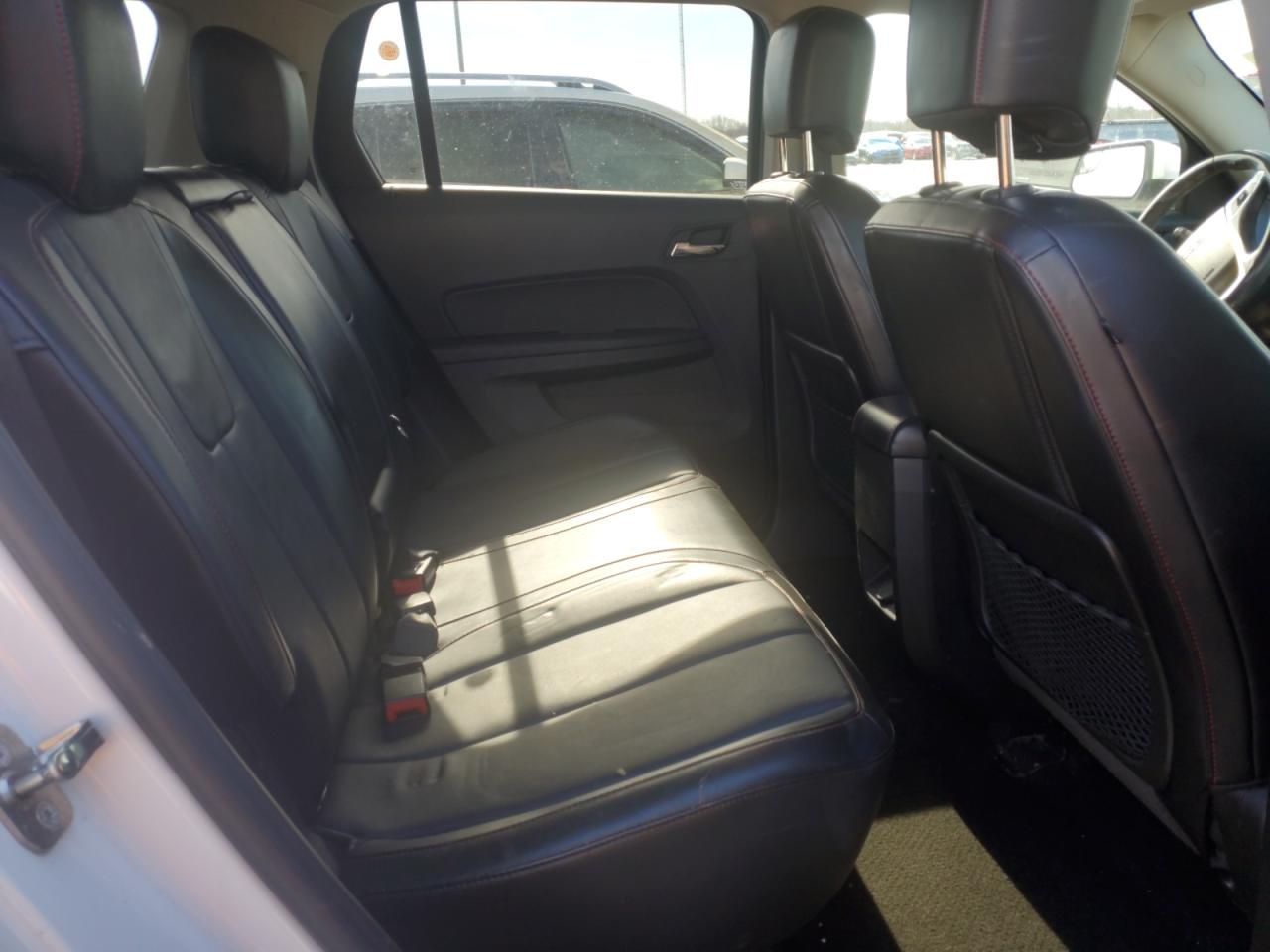 2014 GMC Terrain - Image 11