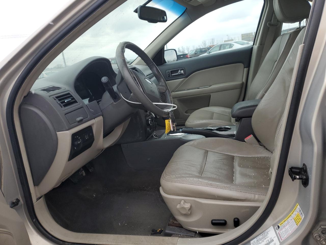 2010 Ford Fusion - Image 7