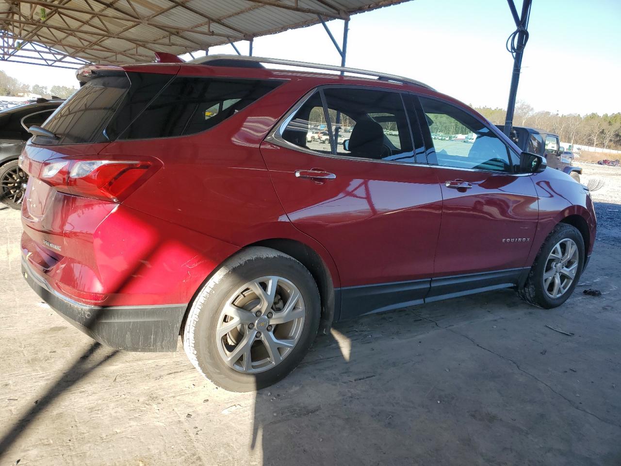 2020 Chevrolet Equinox - Image 3