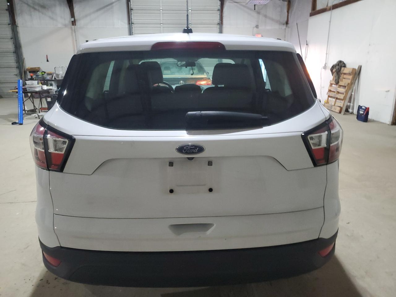 2017 Ford Escape - Image 7