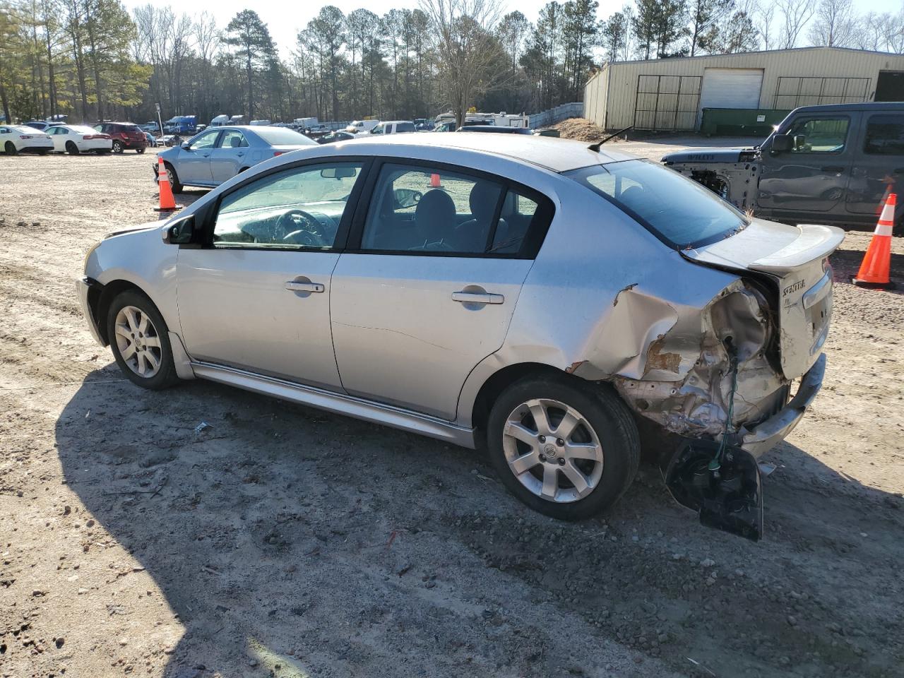 2012 Nissan Sentra - Image 2
