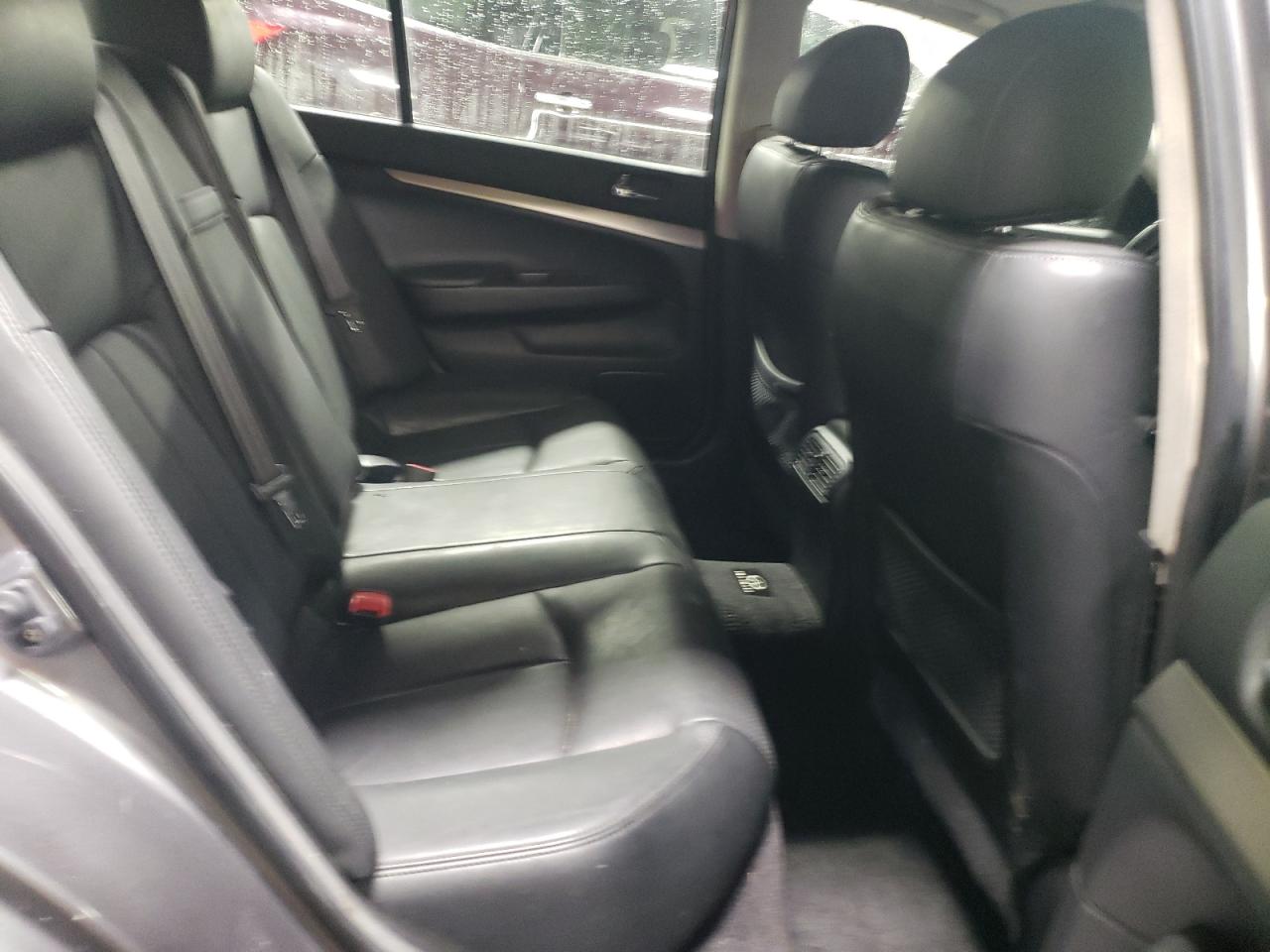 2013 Infiniti G - Image 10