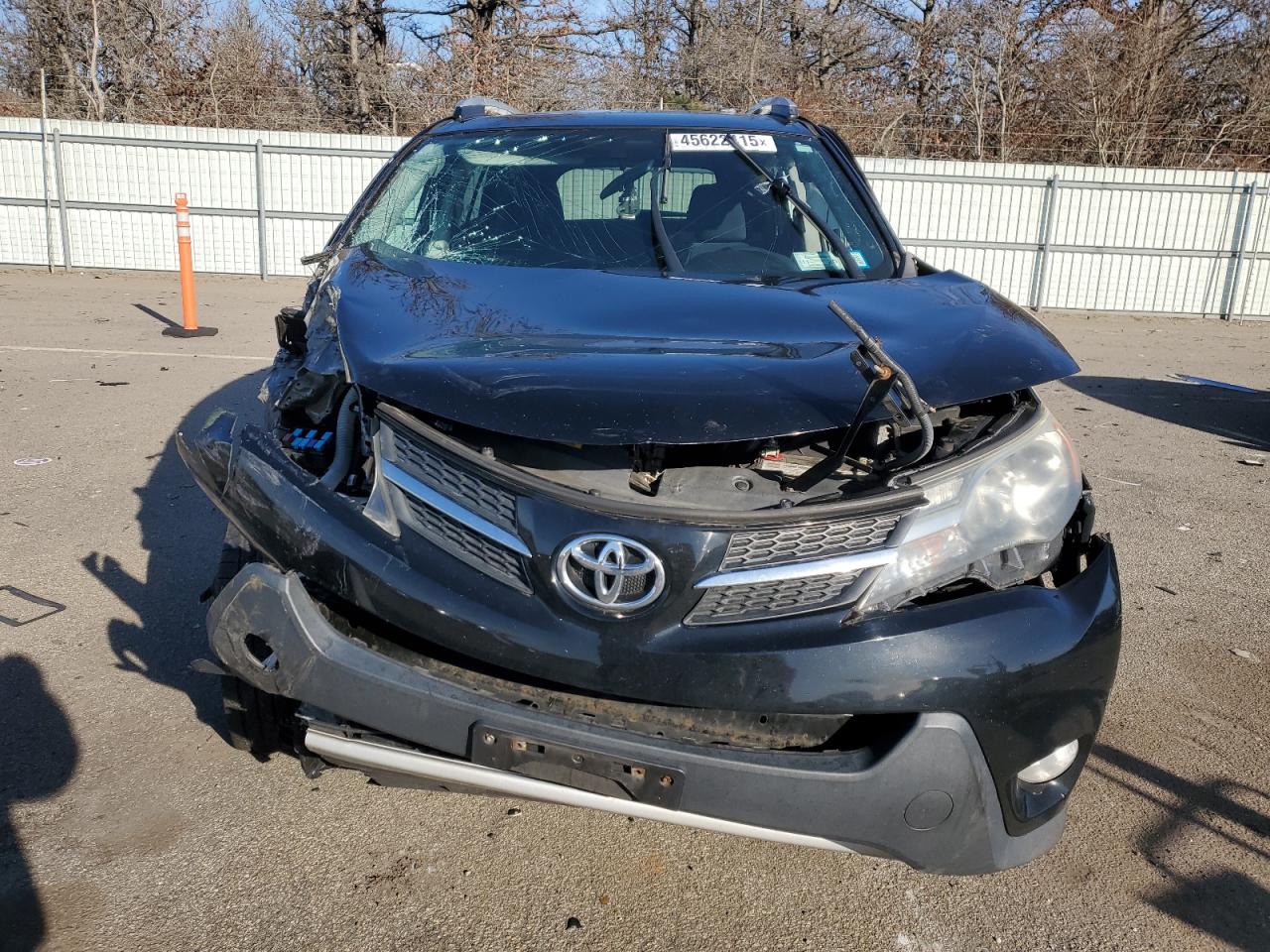 2015 Toyota RAV 4 - Image 5
