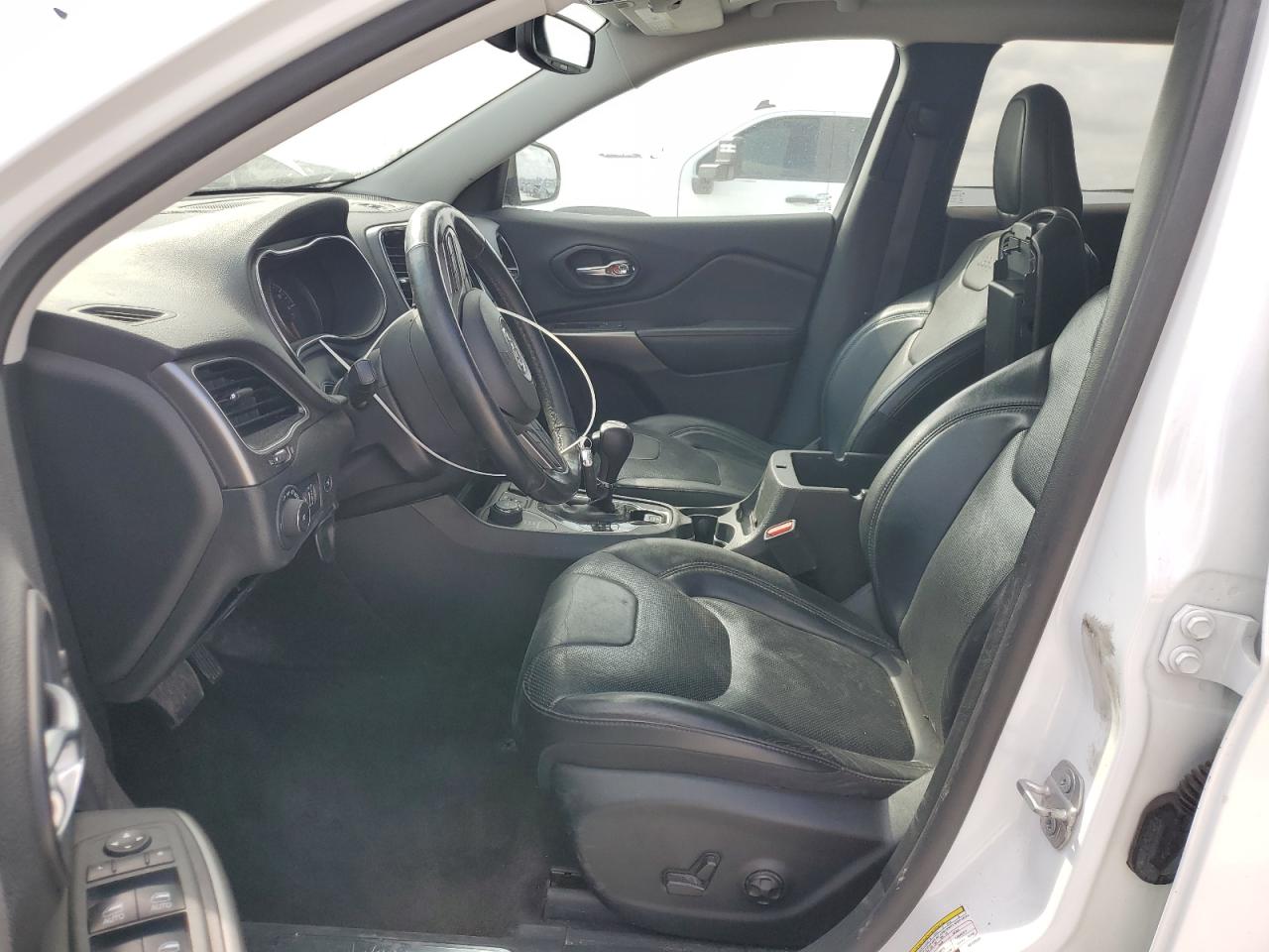 2019 Jeep Grand Cherokee - Image 7