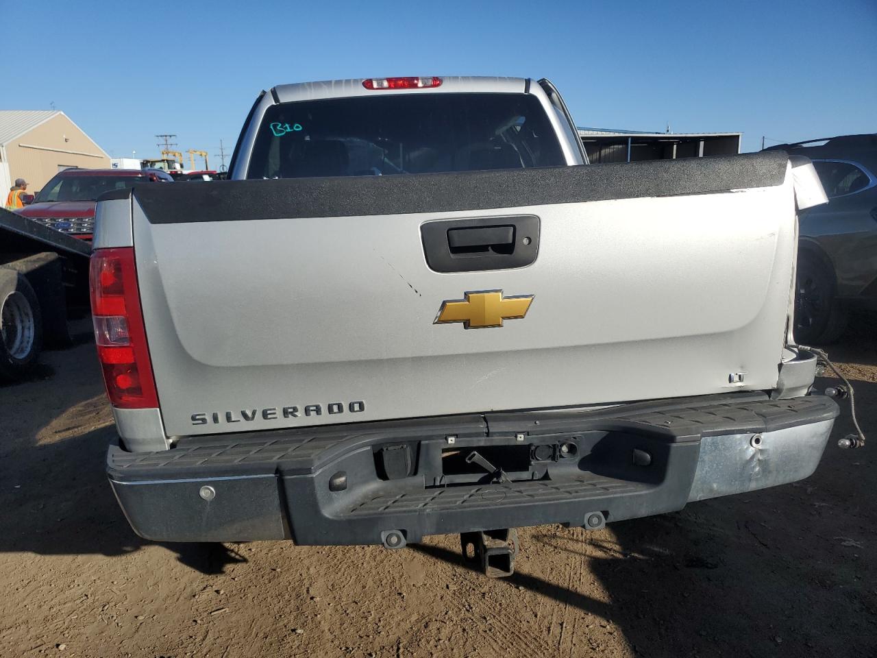 2011 Chevrolet Silverado - Image 6