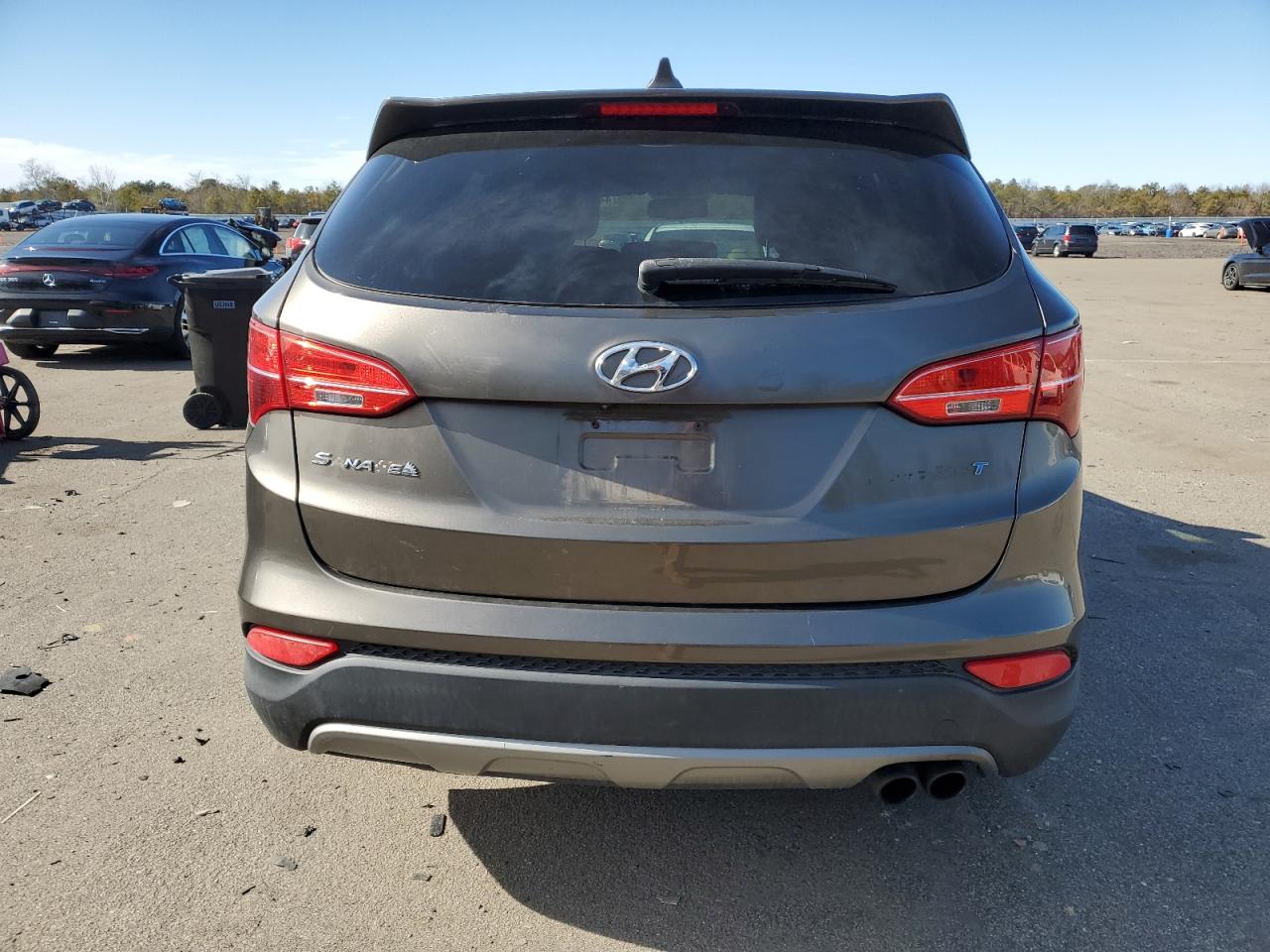 2013 Hyundai Santa Fe - Image 6