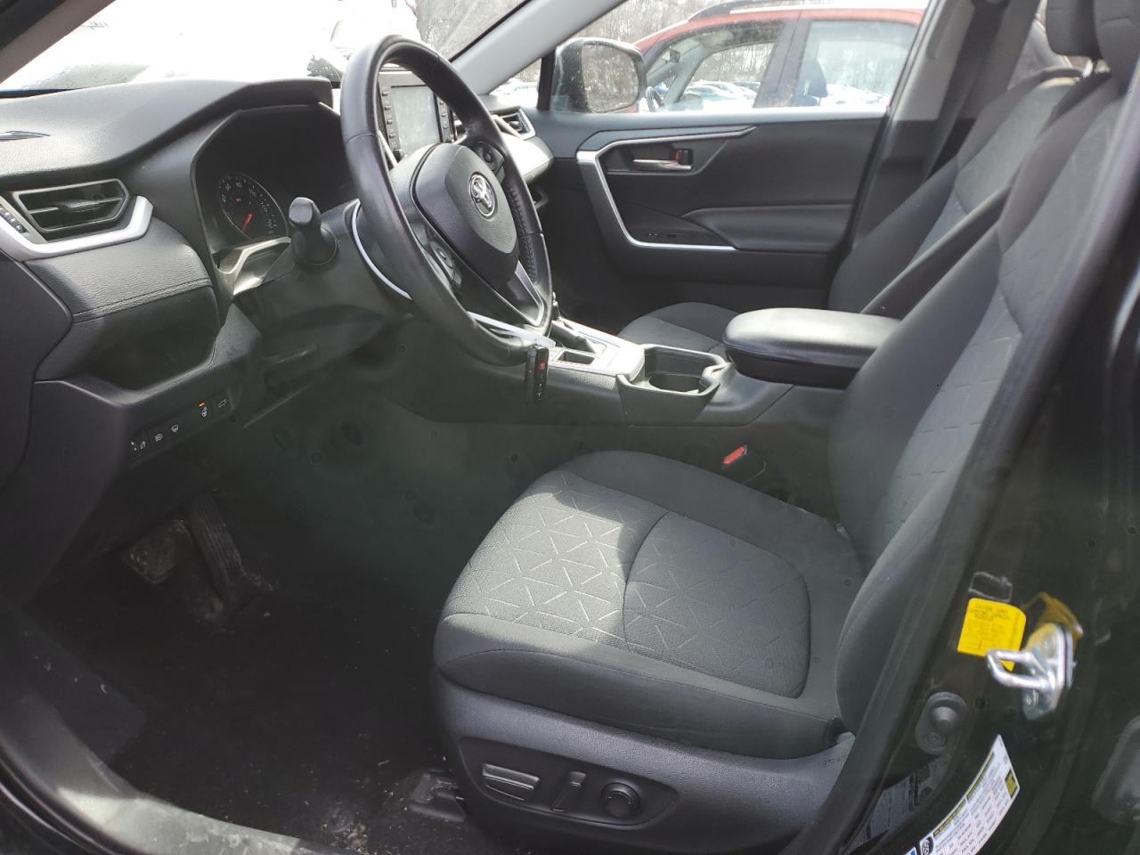 2020 Toyota RAV 4 - Image 7
