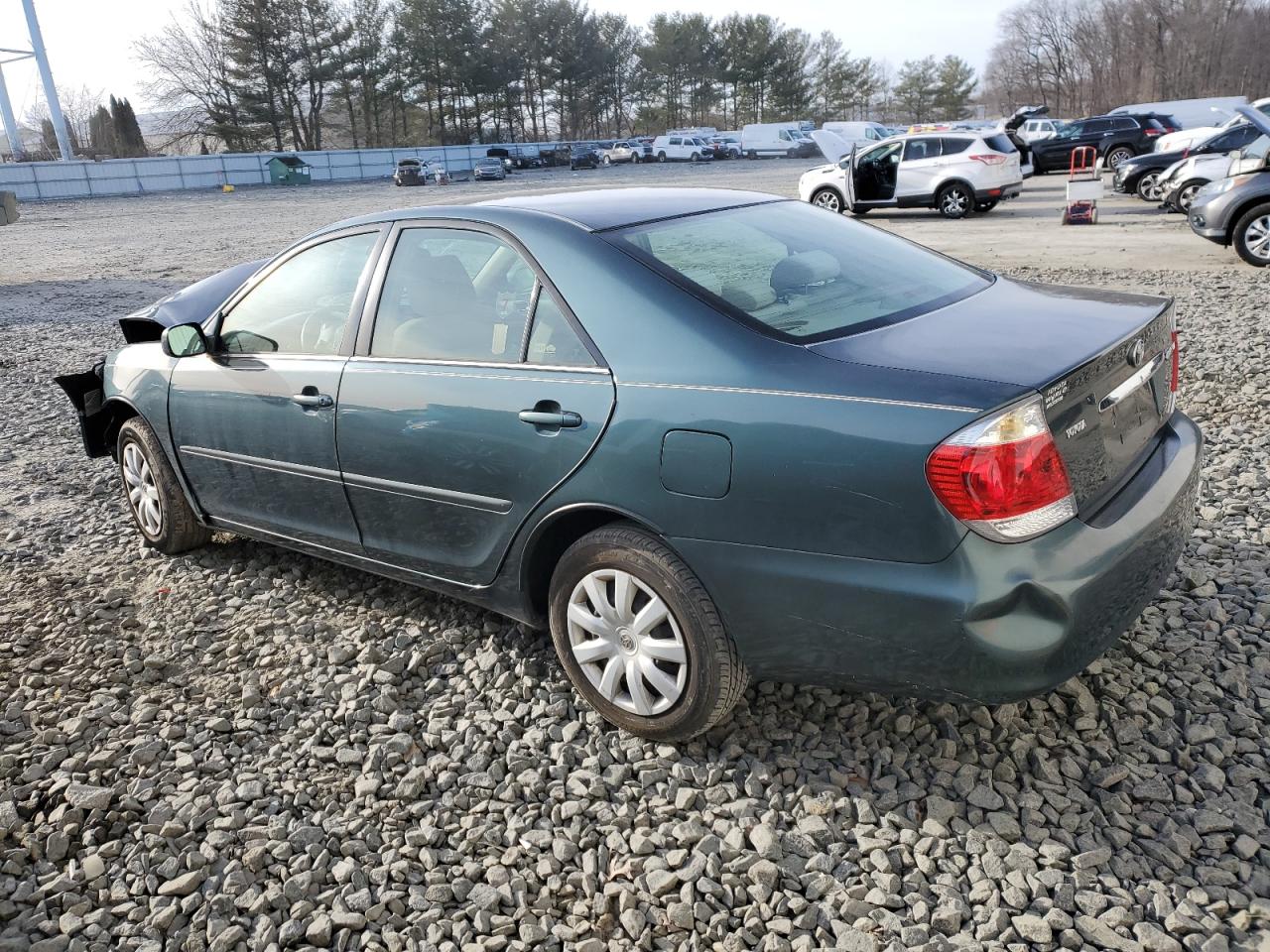 2005 Toyota Camry - Image 2