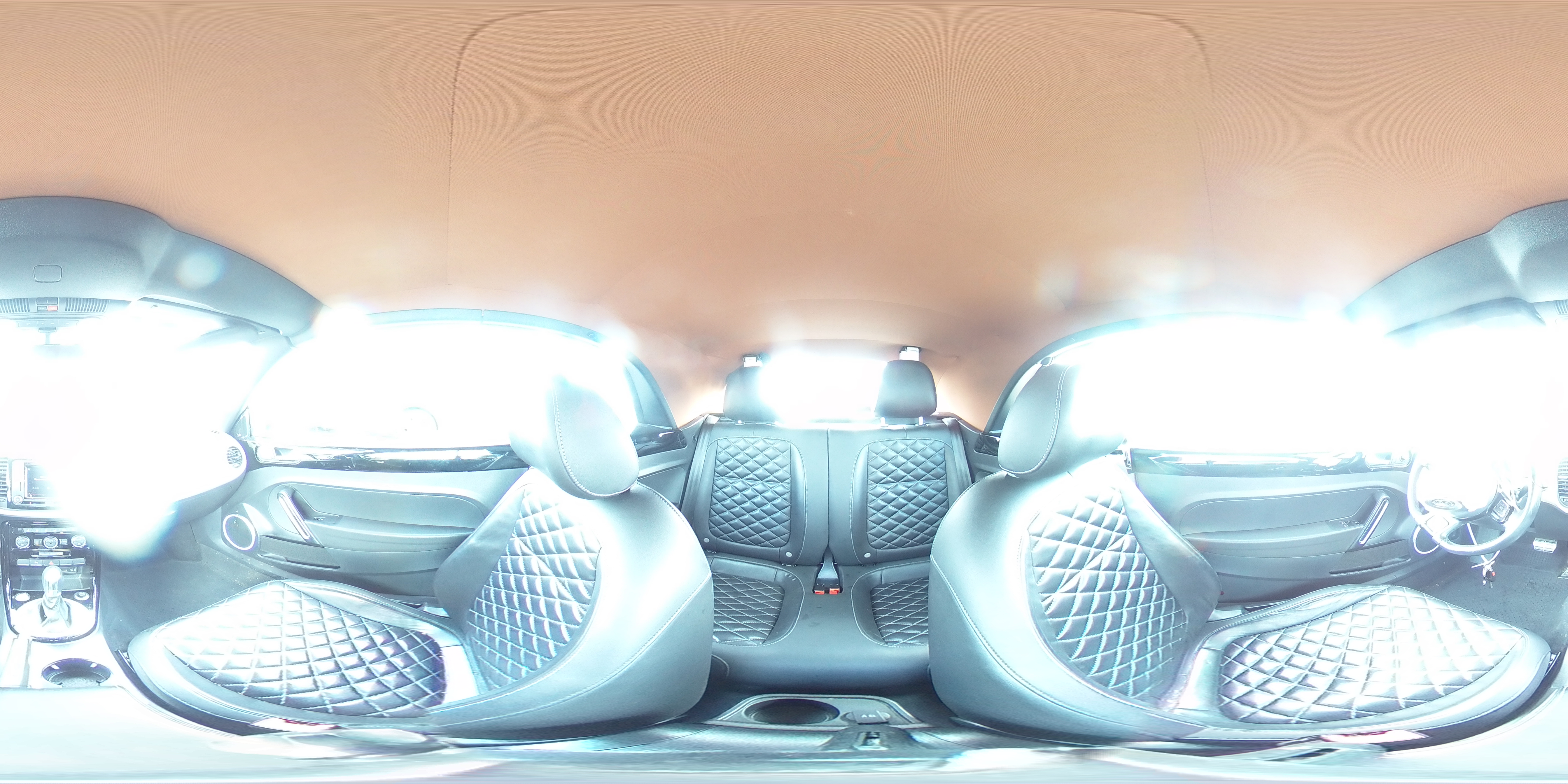 2019 Volkswagen Beetle - Image 13