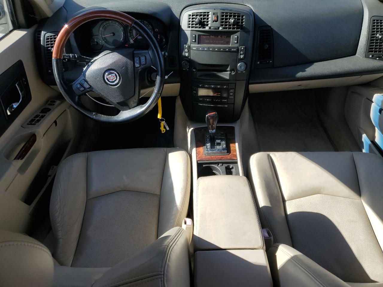 2004 Cadillac SRX - Image 8