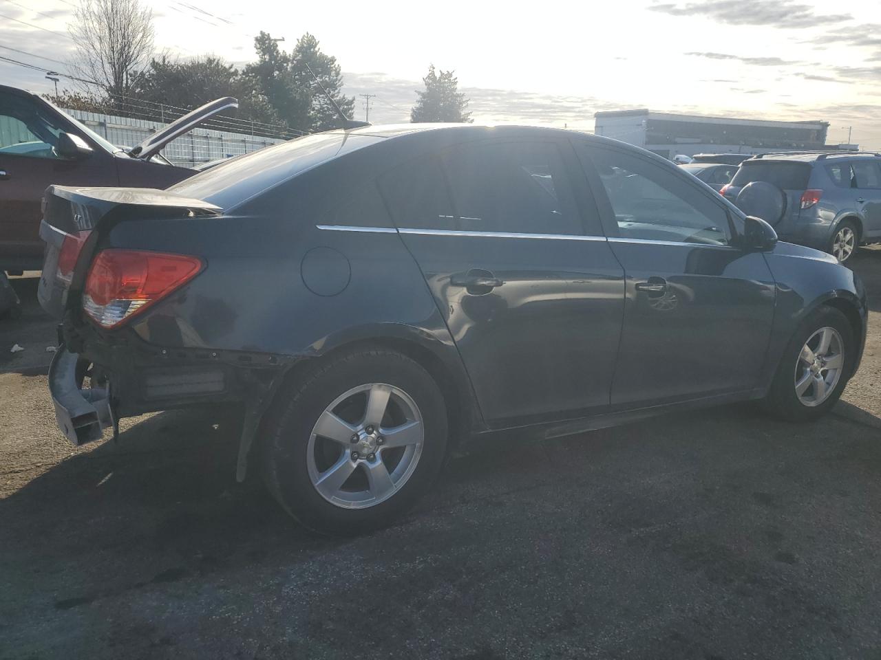 2014 Chevrolet Cruze - Image 3