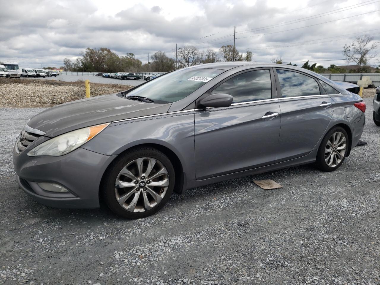 2011 Hyundai Sonata - Image 1