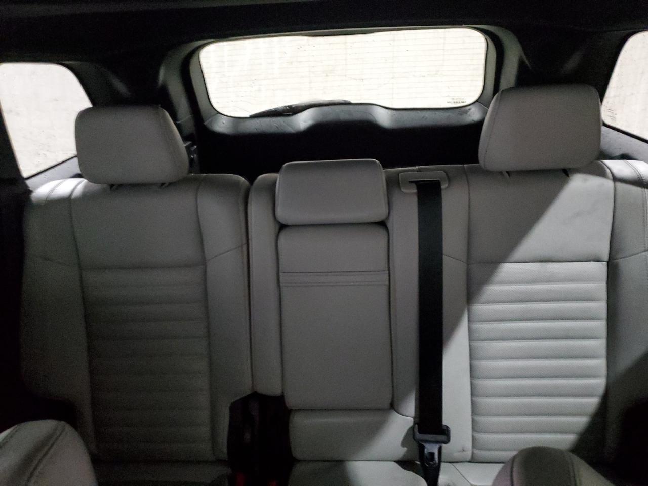 2018 Jeep Grand Cherokee - Image 10