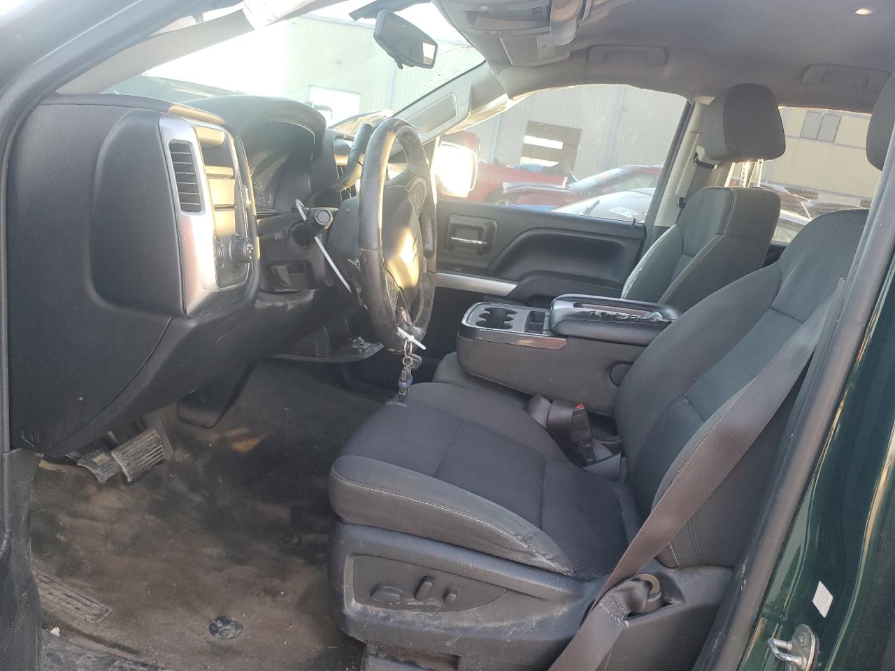 2015 Chevrolet Silverado - Image 7