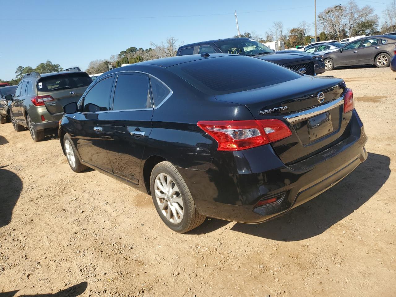 2018 Nissan Sentra - Image 2