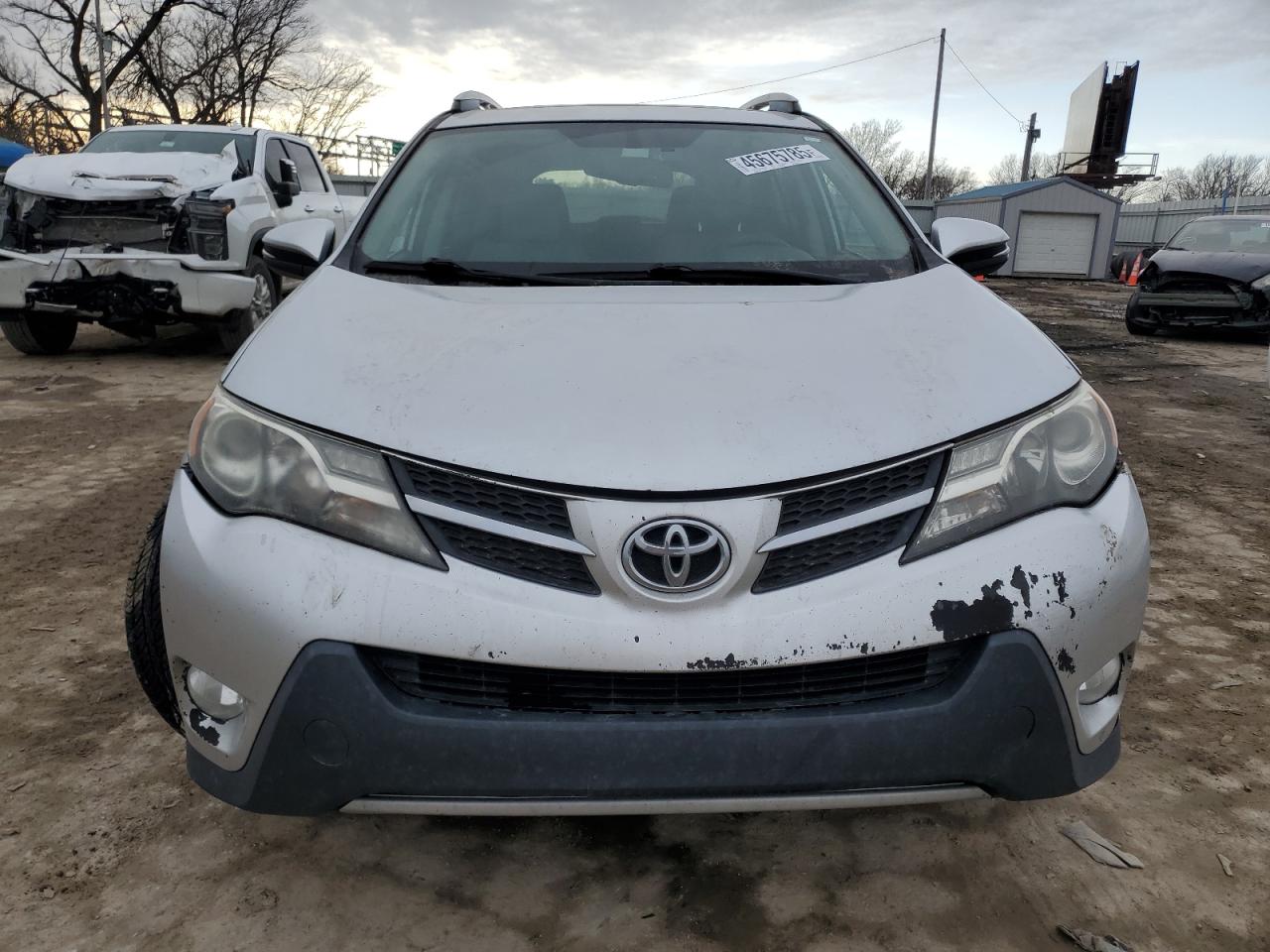 2015 Toyota RAV 4 - Image 5