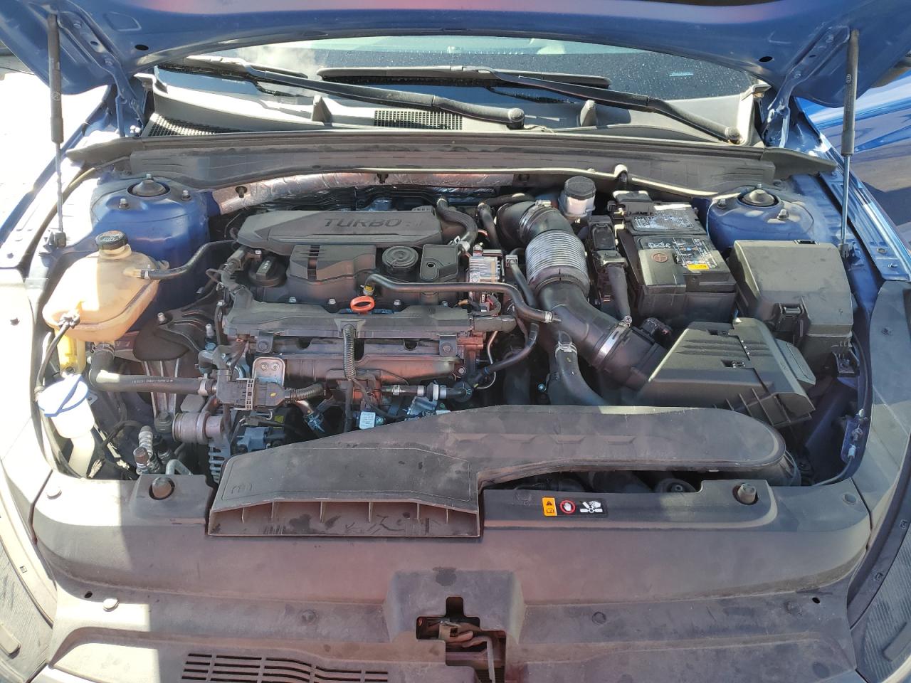 2023 Kia K5 - Image 11