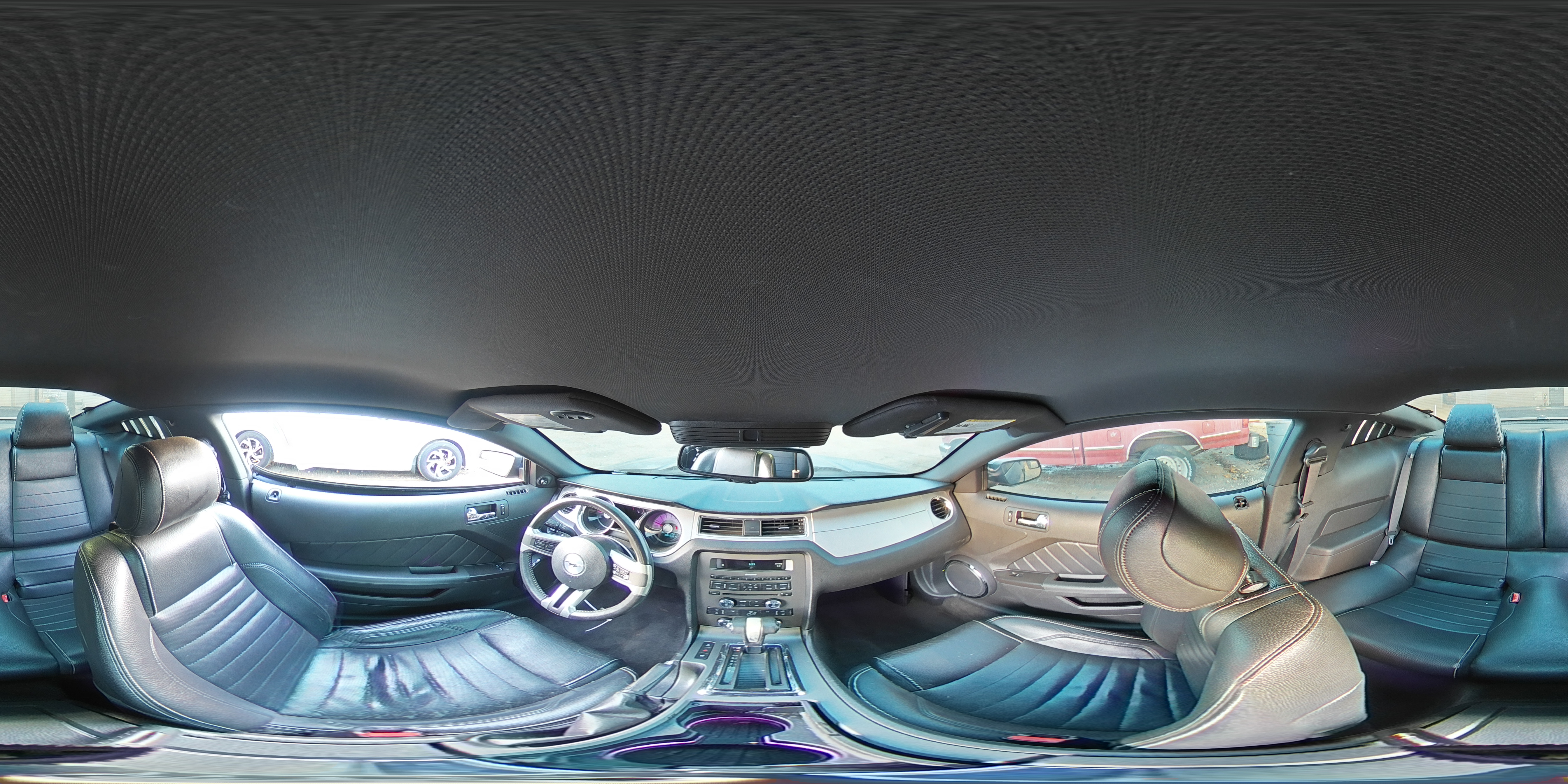 2012 Ford Mustang - Image 13