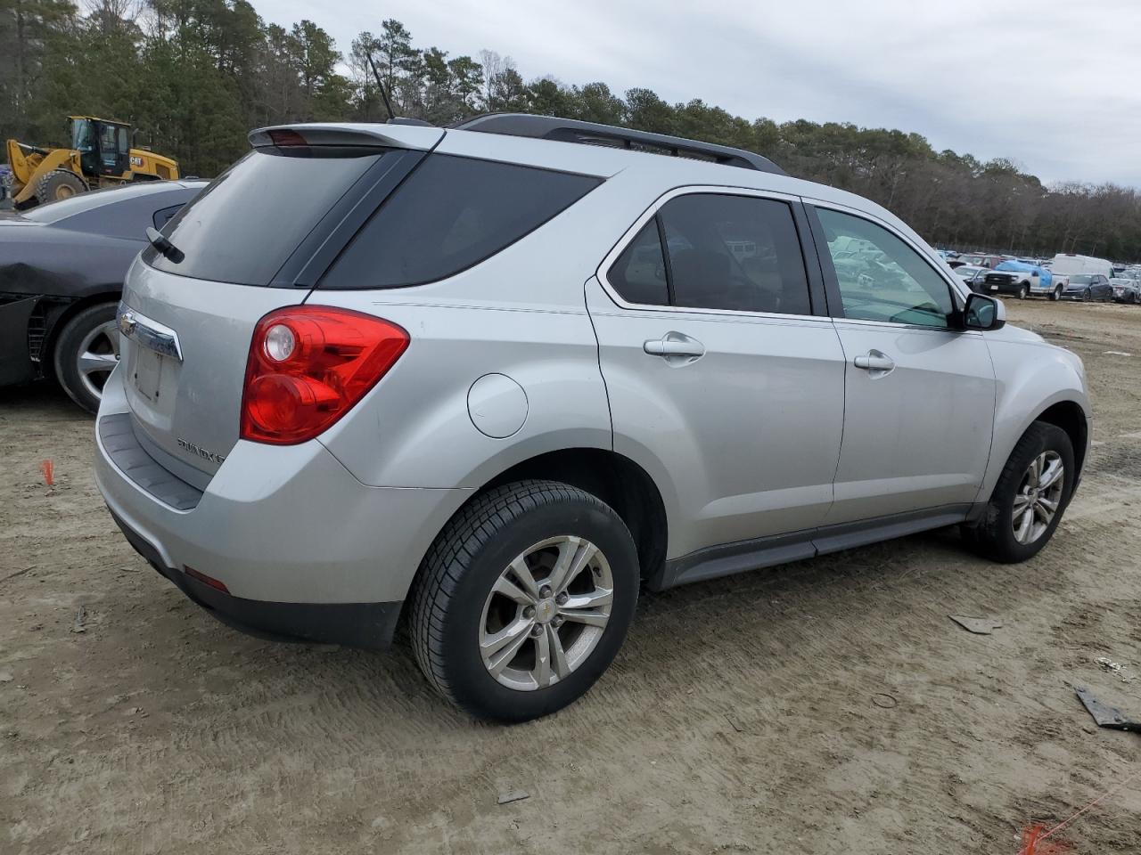 2015 Chevrolet Equinox - Image 3