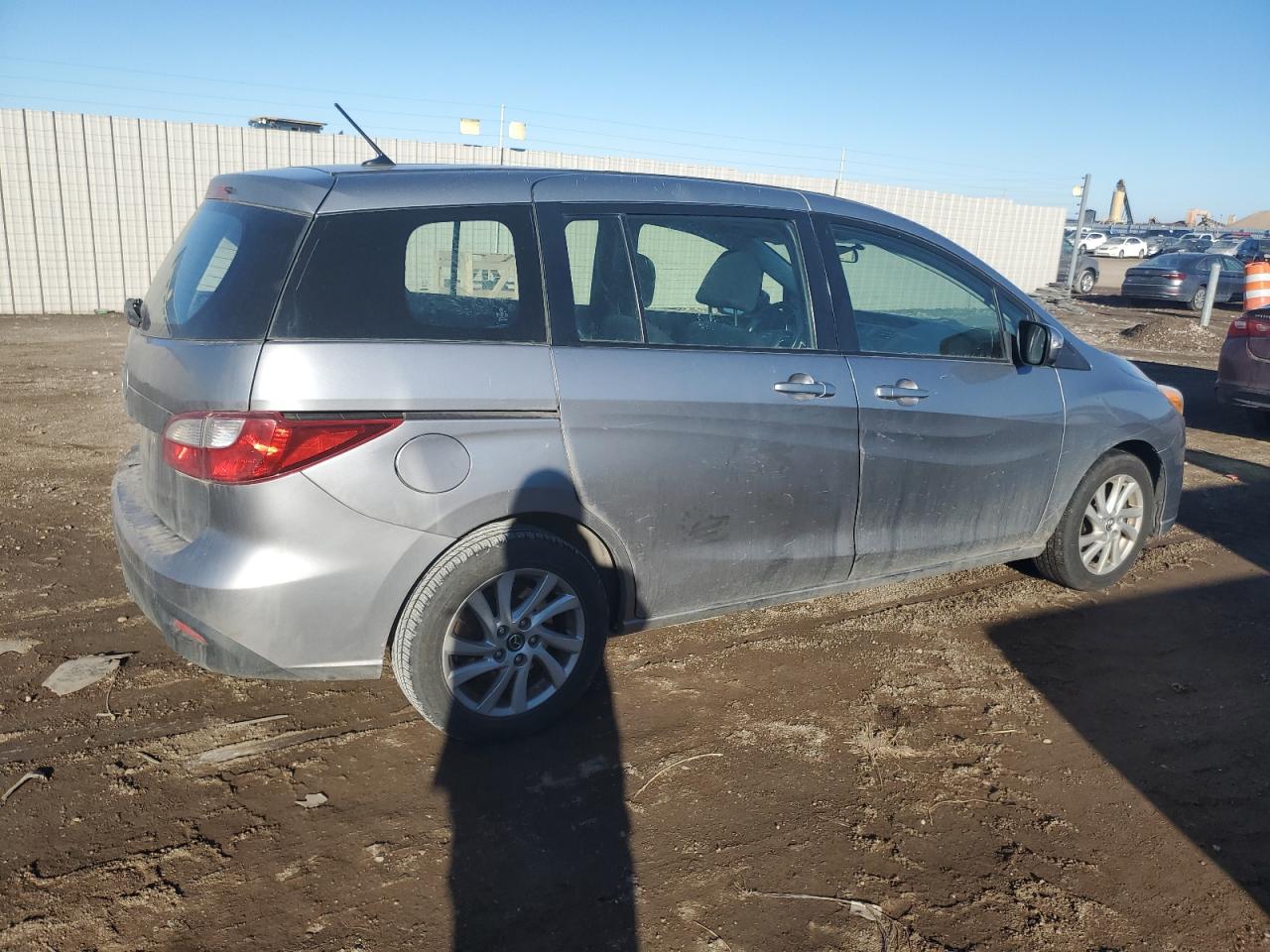 2013 Mazda 5 - Image 3
