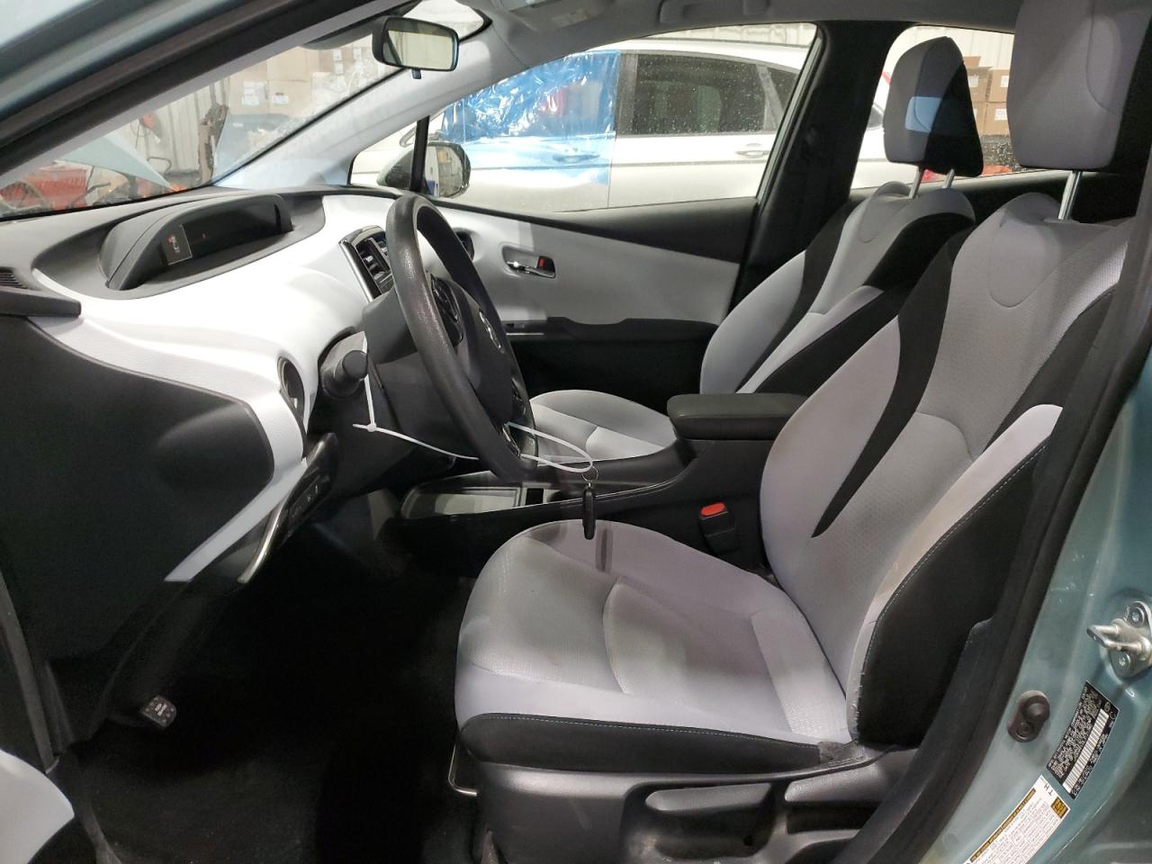 2020 Toyota Prius - Image 7