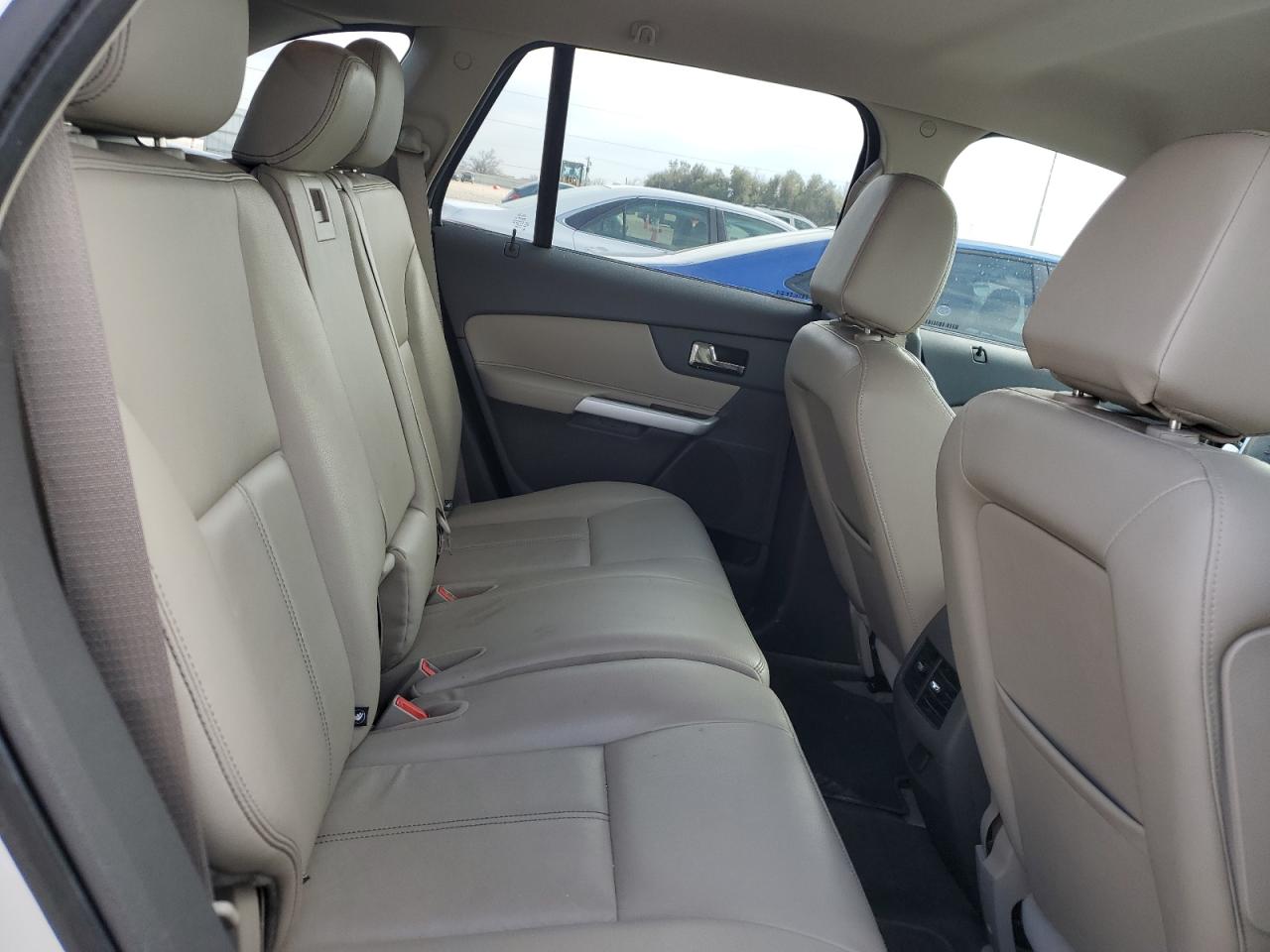2013 Ford Edge - Image 11