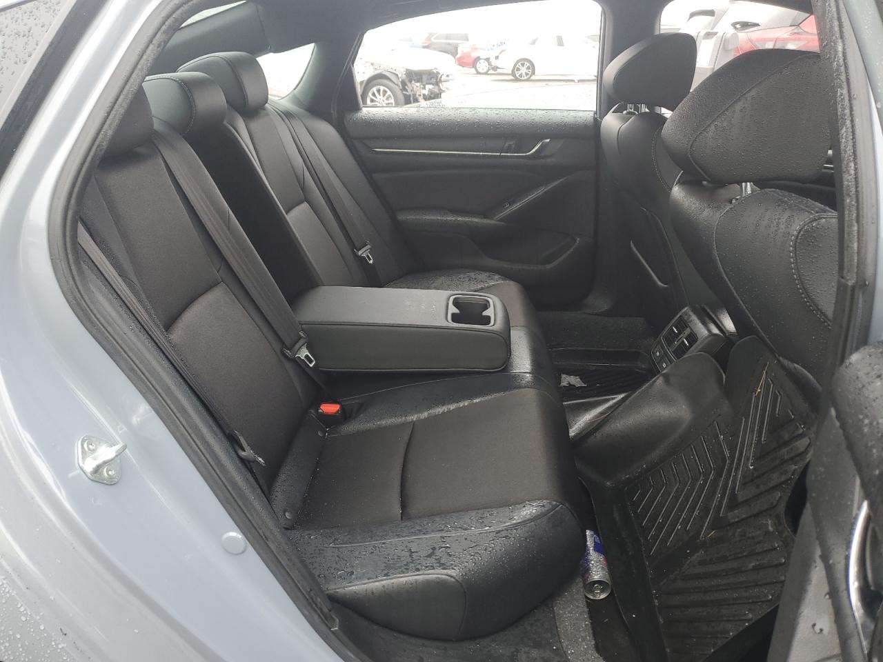 2021 Honda Accord - Image 10