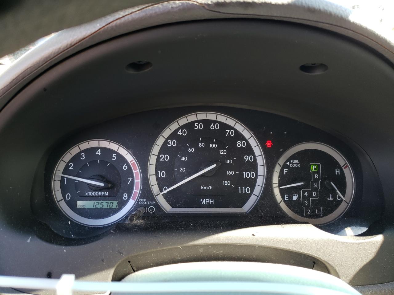 2004 Toyota Sienna - Image 9