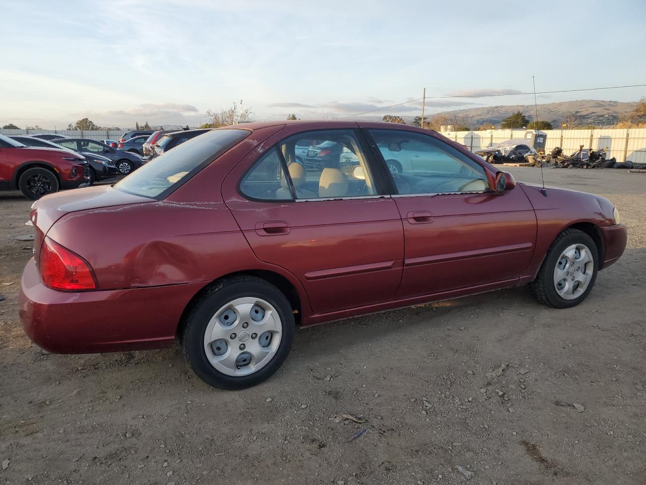 2004 Nissan Sentra - Image 3