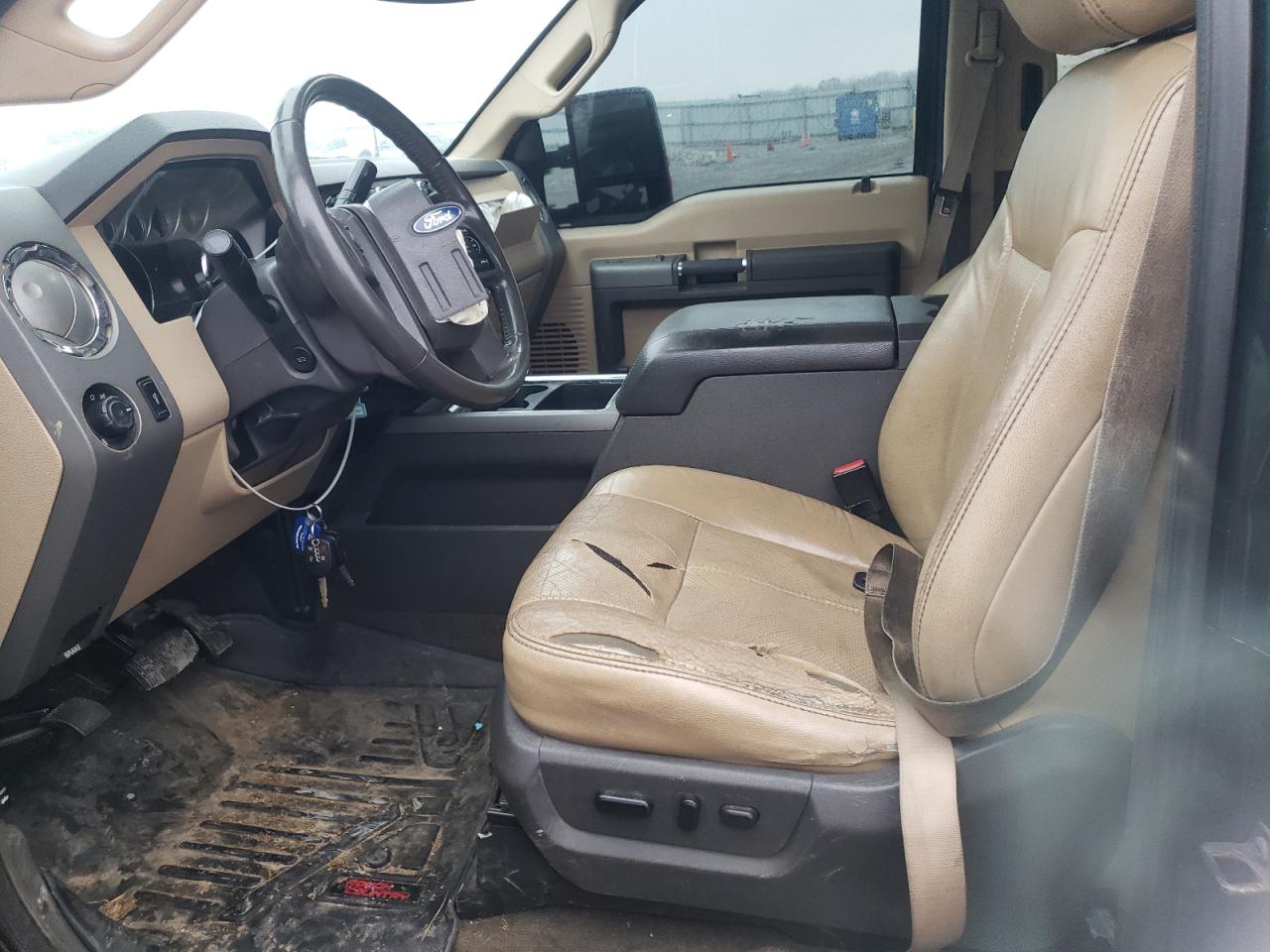 2012 Ford F250 - Image 7