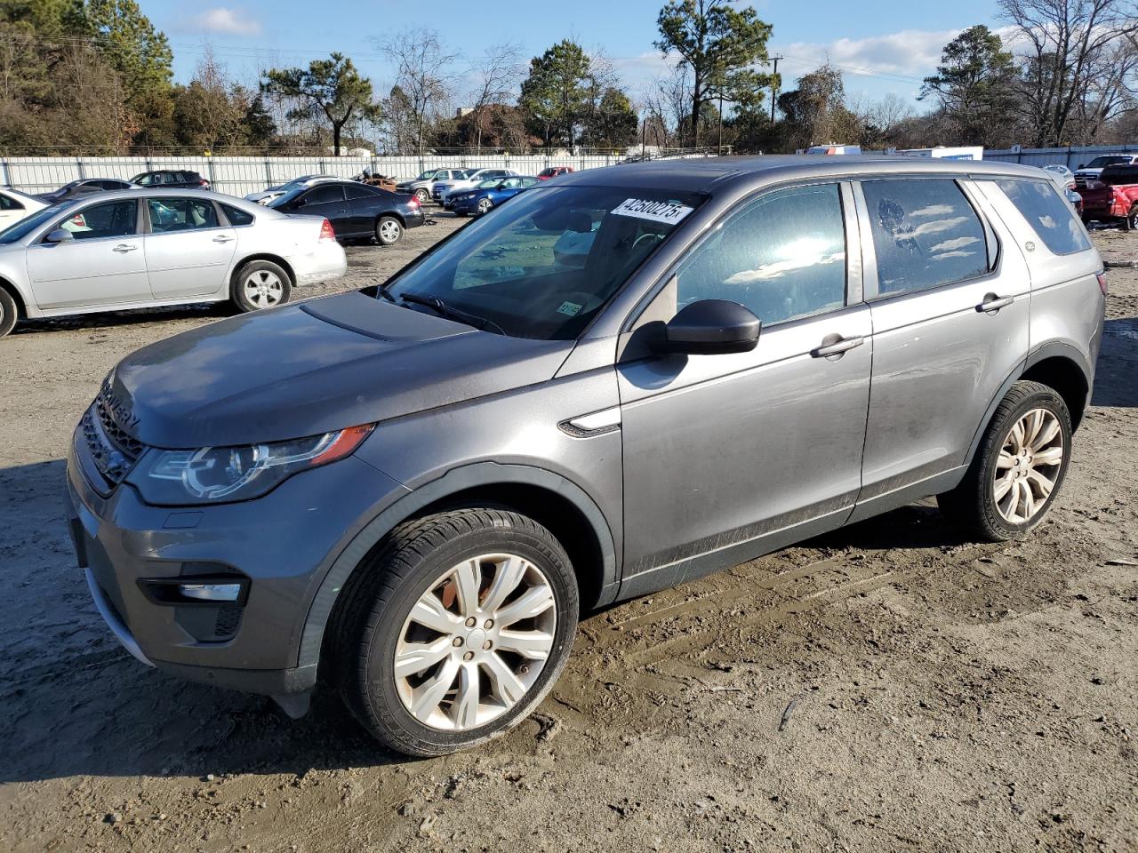 2015 Land Rover Discovery - Image 1