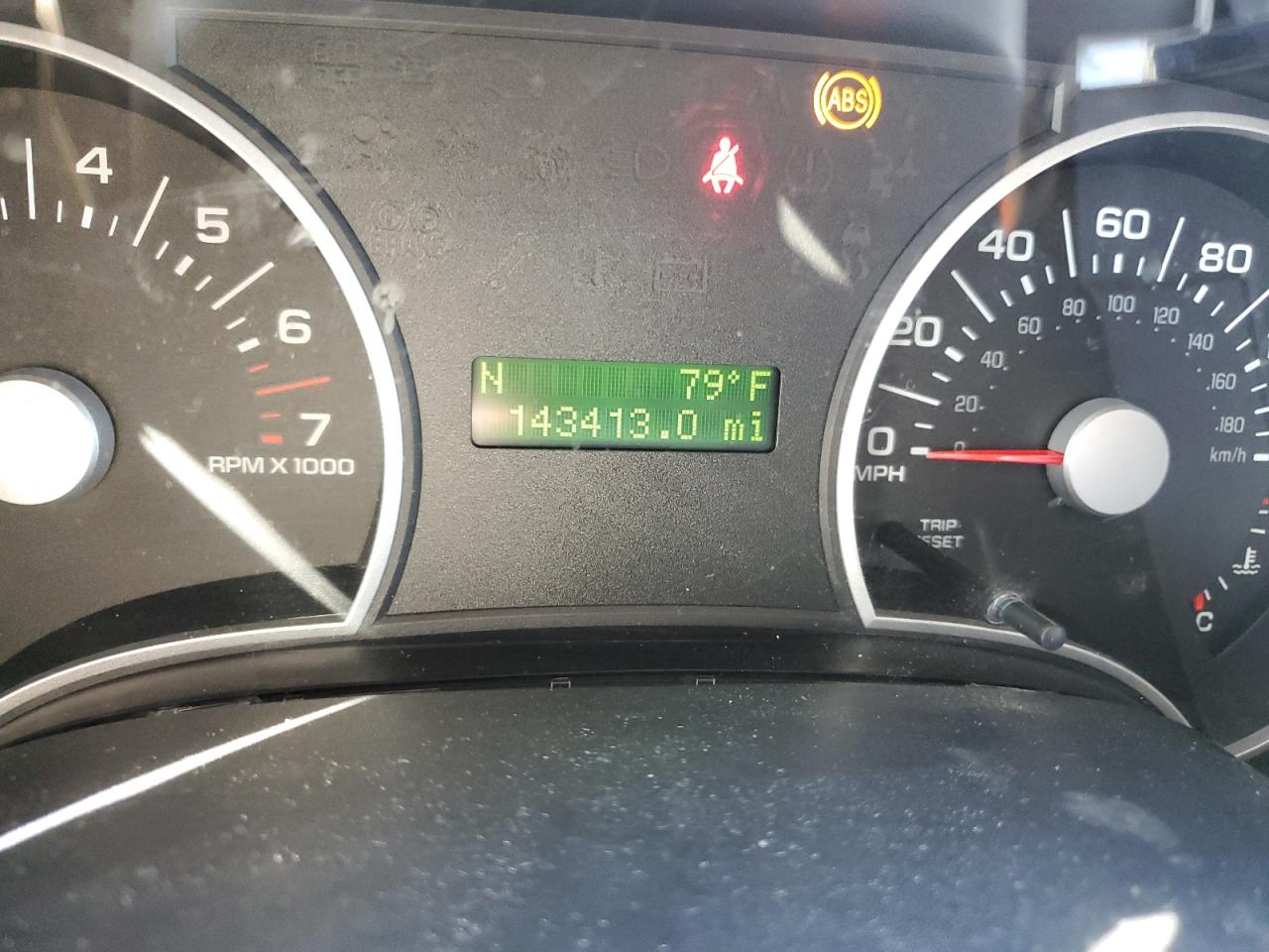 2006 Ford Explorer - Image 9