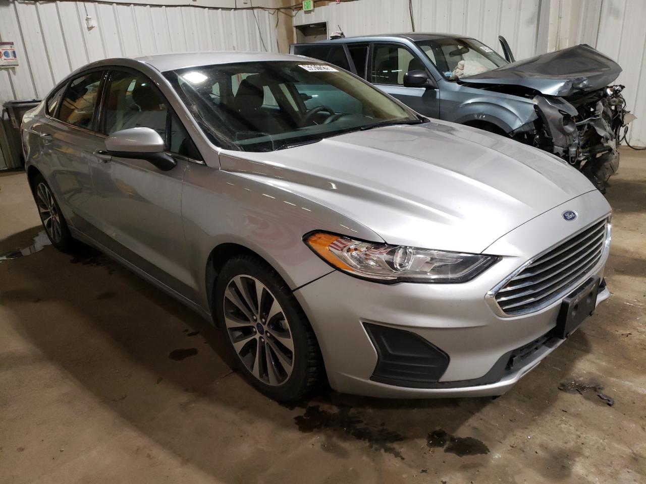 2020 Ford Fusion - Image 4