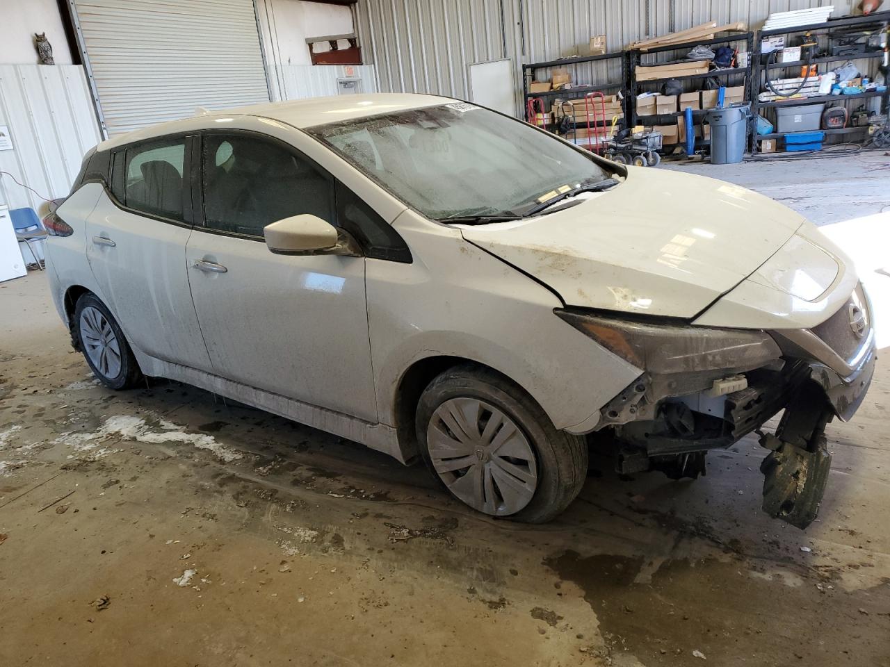 2022 Nissan Leaf - Image 4
