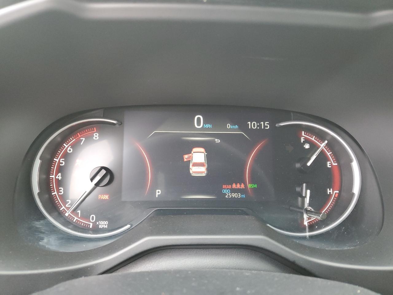 2024 Toyota RAV 4 - Image 9