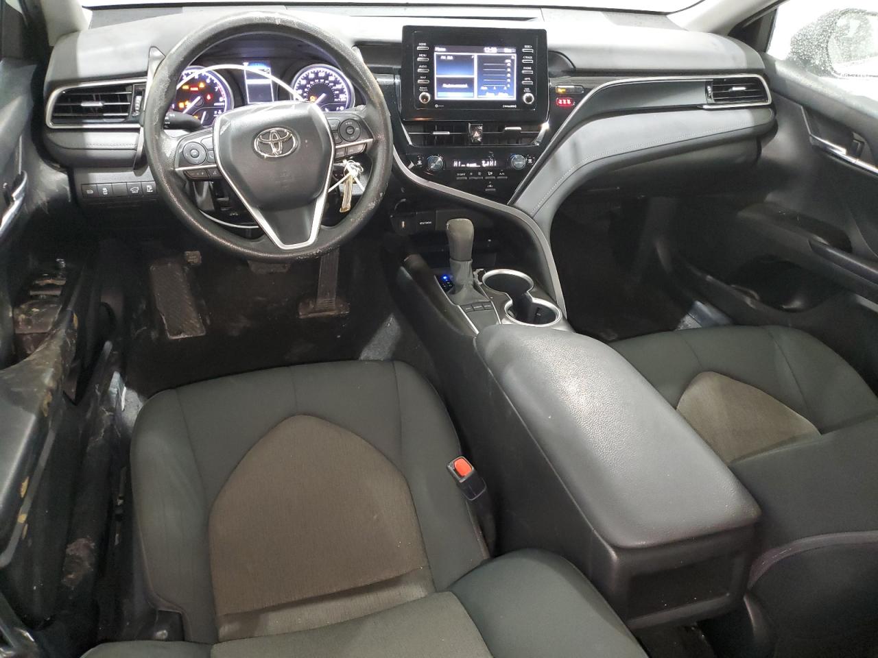 2022 Toyota Camry - Image 8