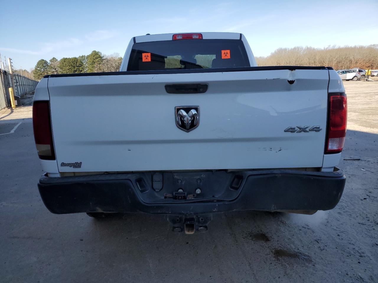 2015 RAM 1500 - Image 6