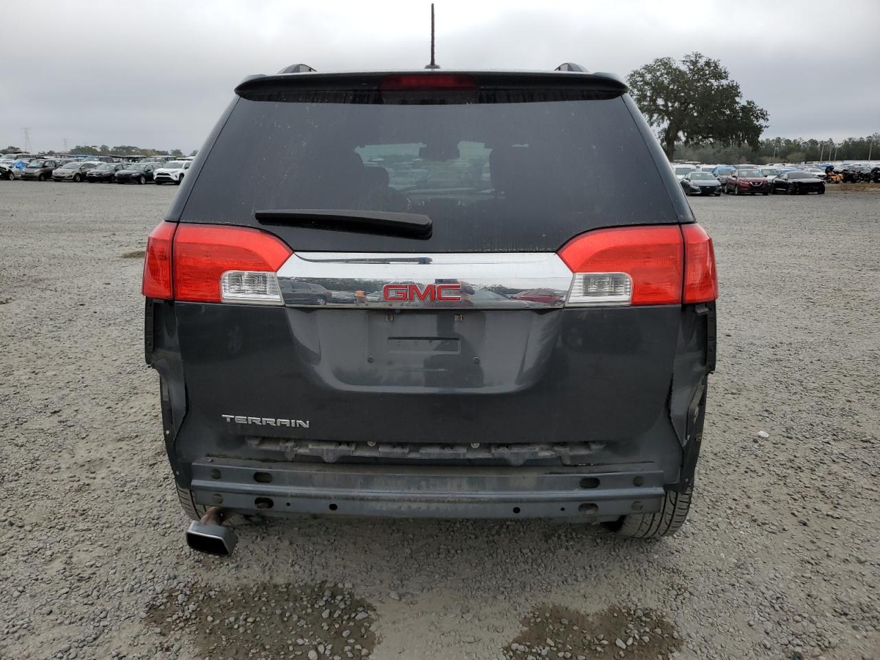 2017 GMC Terrain - Image 6