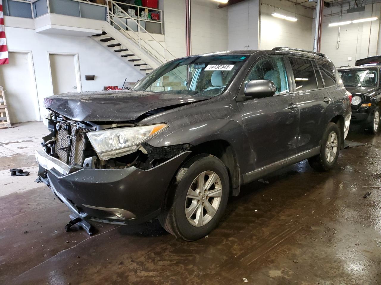 2013 Toyota Highlander - Image 1