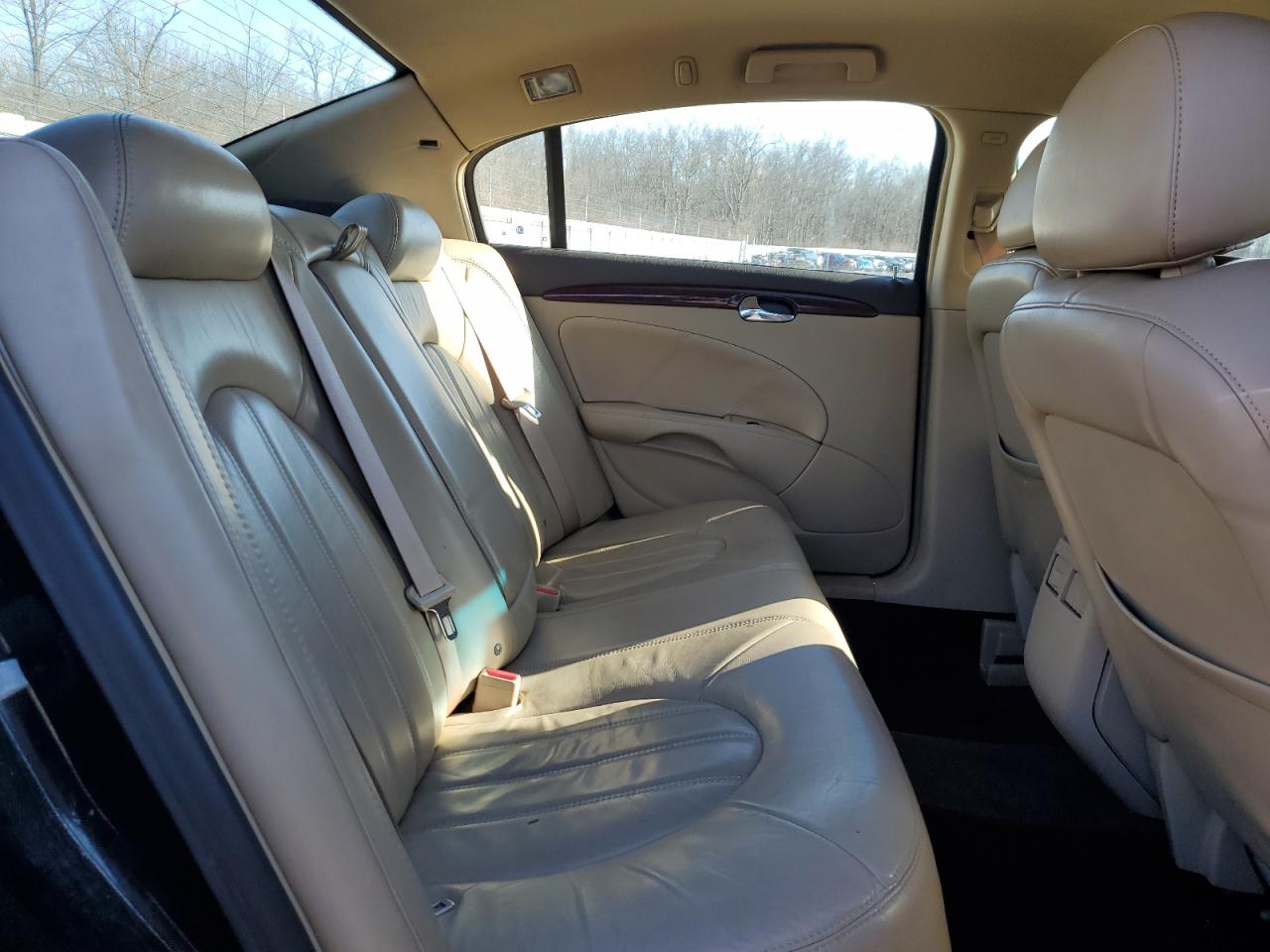 2007 Buick Lucerne - Image 10