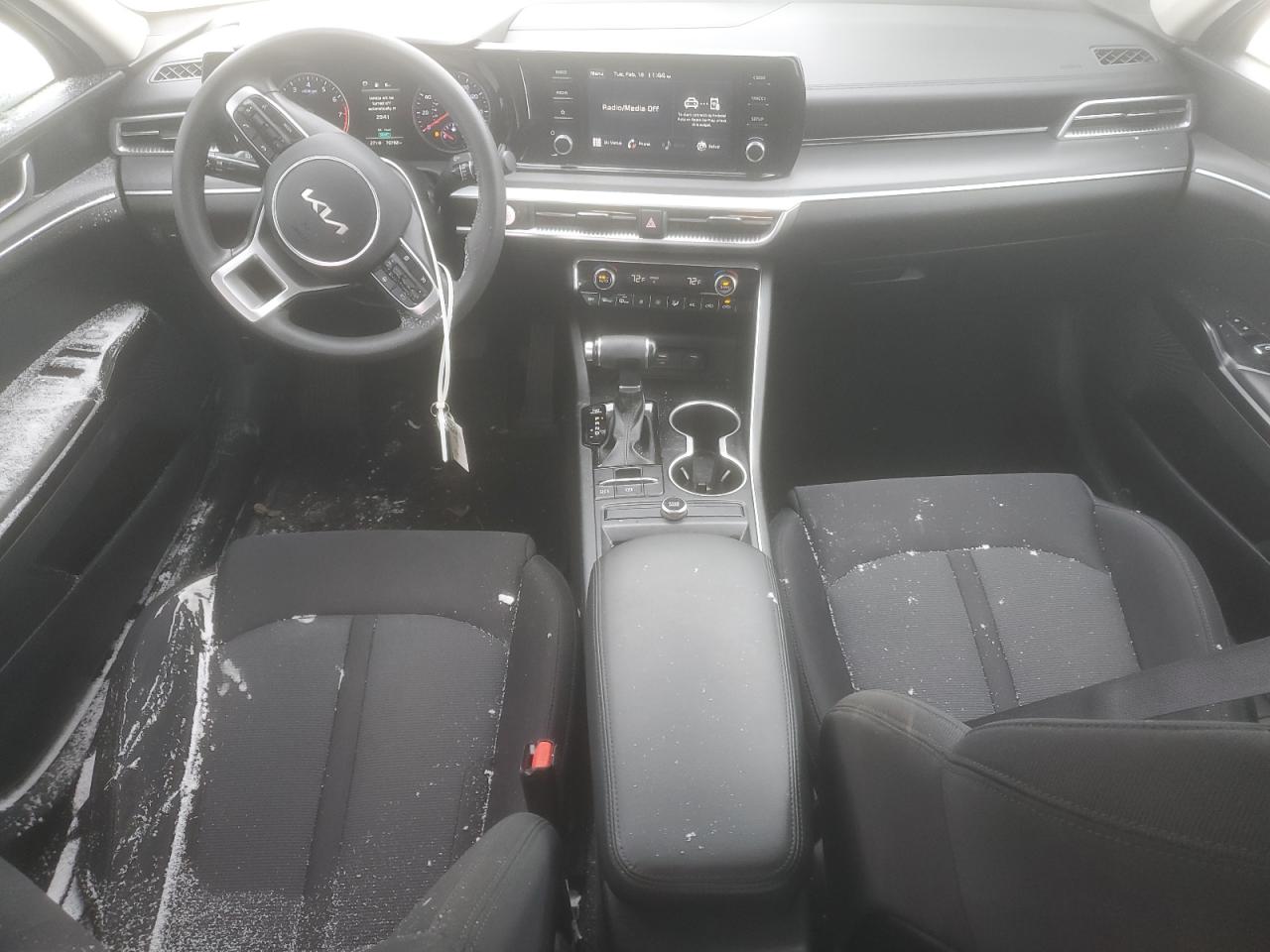 2022 Kia K5 - Image 8