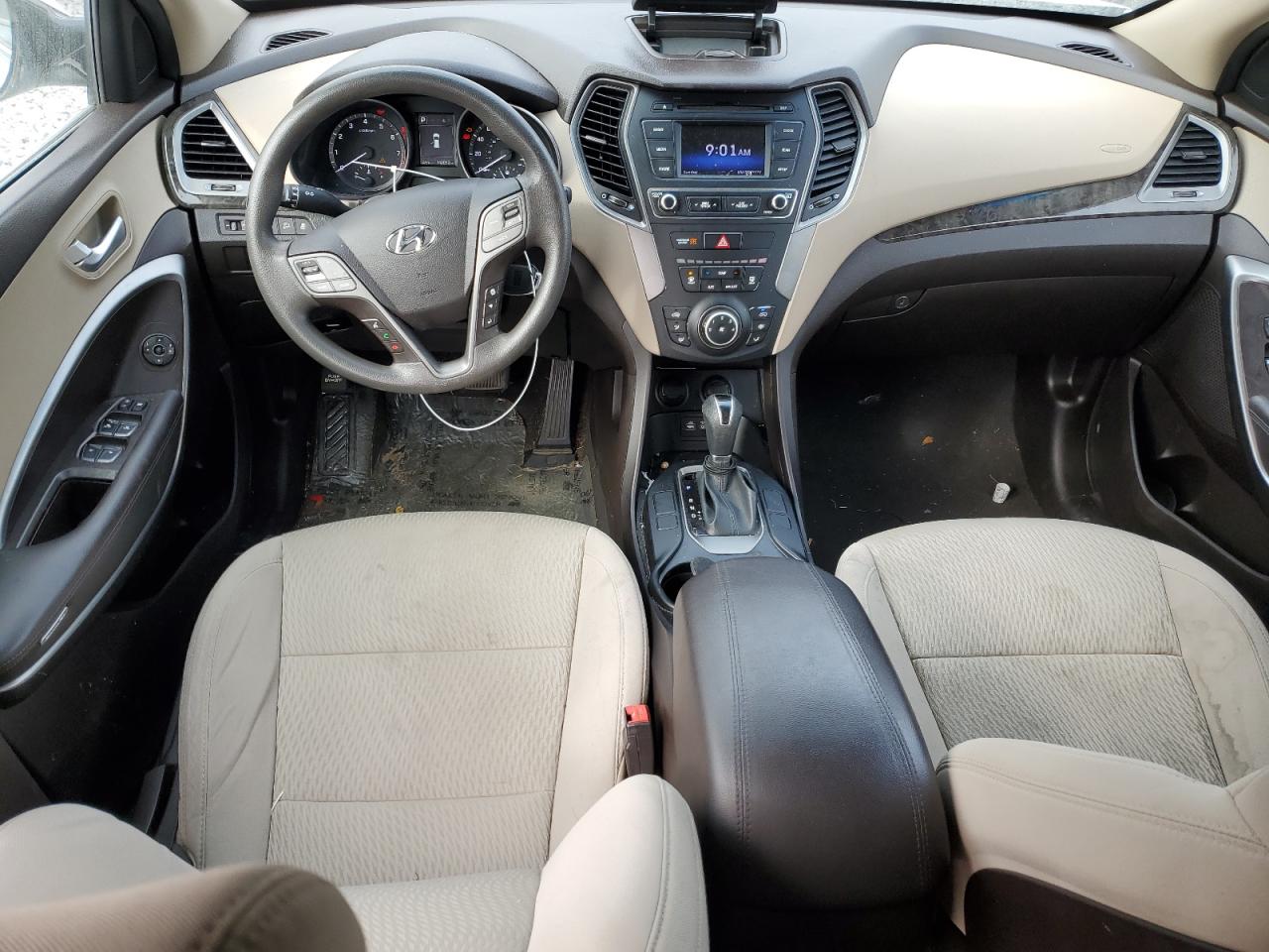 2017 Hyundai Santa Fe - Image 8