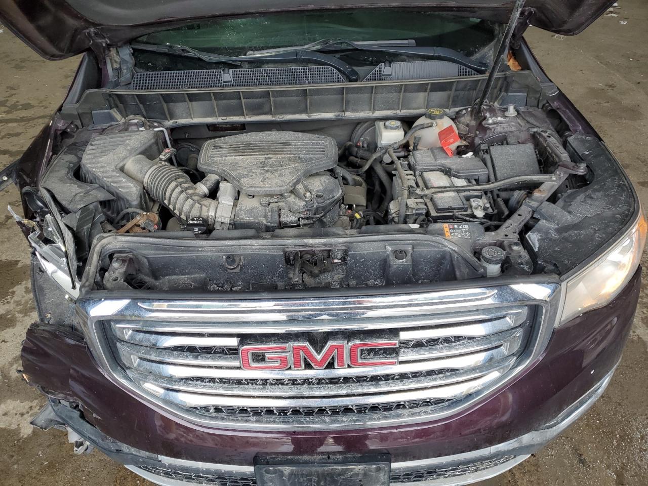2018 GMC Acadia - Image 14