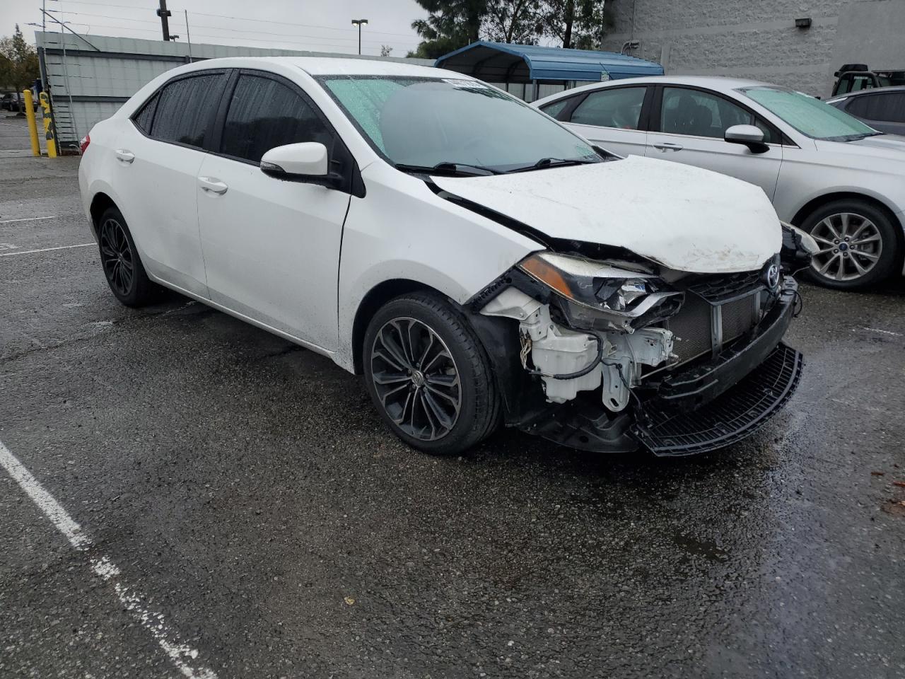 2015 Toyota Corolla - Image 4