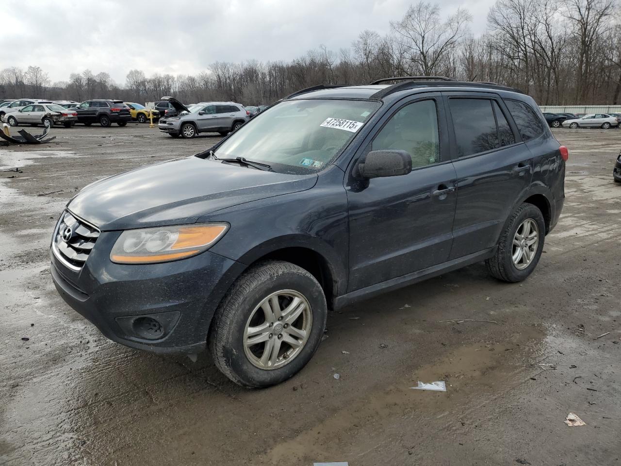 2011 Hyundai Santa Fe - Image 1